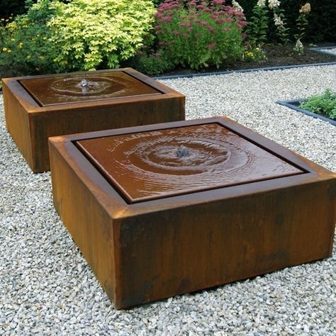 Corten Steel Garden, Pondless Water Features, Modern Water Feature, Water Fountain Design, Diy Water Feature, Fountain Square, Outdoor Water Feature, Diy Garden Fountains, Sensory Garden