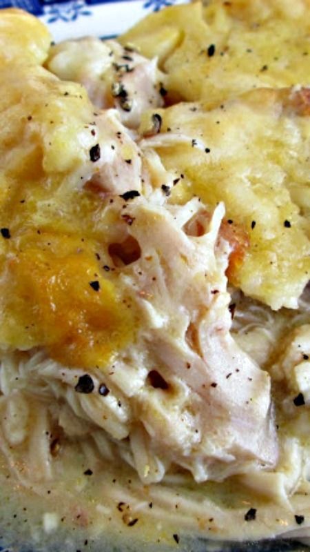 Chicken and Dumpling Casserole Chicken And Dumpling Casserole, Chicken Dumpling Casserole, Dumpling Casserole, Casserole Chicken, Tandoori Masala, Noodle Casserole, Yummy Casseroles, Chicken Main Dishes, Chicken Dishes Recipes