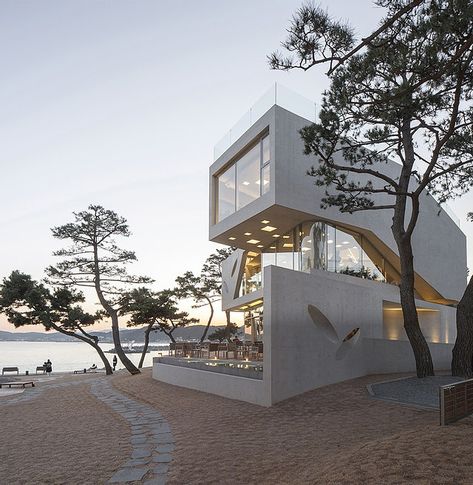 Waveon Coffee house by the sea & Getting There | KoreaToDo Sea Cafe Design, Cafe On The Beach, Beach Coffee Shop, Beach Restaurant Design, Wellness Center Design, Haeundae Beach, The Coffee House, Cafeteria Design, Beach Architecture