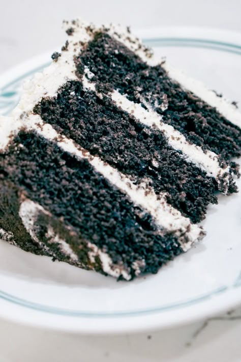 Sesame Cake, Black Sesame Buttercream, Black Sesame Recipes, Black Sesame Cake Recipes, Black Sesame Cupcakes, Sesame Cake Recipe, Black Sesame Cake, Black Sesame Pound Cake, Black Sesame Mochi Cake