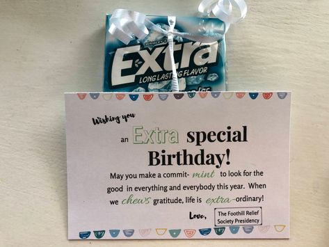 Extra Special Birthday gift tag - all you need is a pack of Extra gum and you've got a gift. "May you make a commit-mint to look for the good in everything and everybody this year. When we chews gratitude, life is extra-ordinary!" Extra Gum Birthday Printable, Extra Gum, Music Essentials, Look For The Good, Special Birthday Cards, Birthday Gift Tags, Special Birthday Gifts, Handy Dandy, Birthday Printables