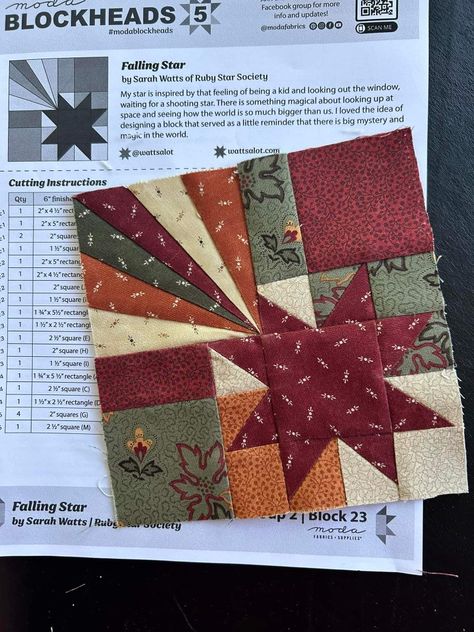 Falling Stars Quilt Pattern, Colchas Quilting, First Quilt, Falling Star, Quilting Designs Patterns, Scrappy Quilt Patterns, Quilt Block Patterns Free, Quilt Square Patterns, Quilt Sewing Patterns