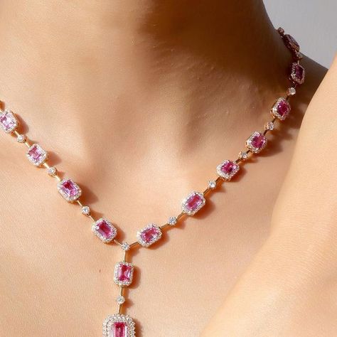 The Jewell Closet Store on Instagram: "Dazzle in pink with this captivating pink sapphire and diamond necklace and bracelet . Add a touch of romance and sophistication to any look with these exquisite pieces. 💖✨ Dm for Price ➡️ International Delivery Available . ➡️ All our jewels are certified . ➡️ We Deliver our fine Jewellery safe and Insured #Diamond #emeraldnecklace #highjewellery #hautecouture #BespokeJewels #PreciousStones #JewelleryDesigner #ColorGemstone #HauteJoaillerie #Unique Pink Diamond Necklace, Pink Sapphire Necklace, Closet Store, Emerald Bracelet, Jewelry Safe, Emerald Necklace, September 23, Necklace And Bracelet, Sapphire Necklace