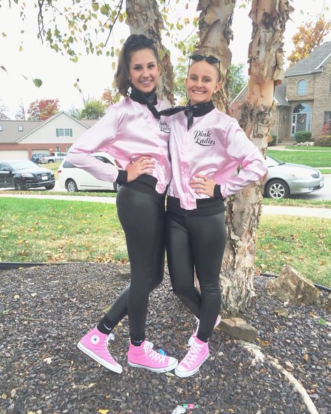 pink ladies teen Halloween costume                                                                                                                                                                                 More Riverdale Halloween Costumes, Best Diy Halloween Costumes, Cute Group Halloween Costumes, Teen Halloween, New Halloween Costumes, Bff Halloween Costumes, Best Friend Halloween Costumes, Halloween Coustumes, Duo Halloween Costumes