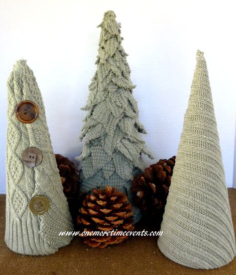 Sweater Christmas Tree Cone   20 More Ideas - Remodelando la Casa Sweater Christmas Trees, Old Sweater Crafts, Sweater Upcycle, Sweater Projects, Sweater Crafts, Christmas Nature, Yarn Trees, Christmas Cones, Fabric Christmas Trees