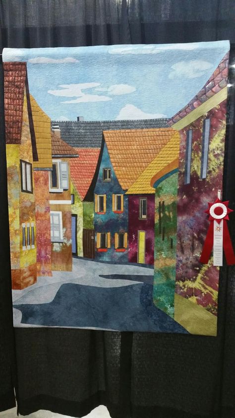 Kwiltz by Stephanie: BREAKFAST CHICKEN, PORTLAND QUILT SHOW, NEW STASH, LATEST PROGRESS Award Winning Quilts, Quilt Landscape, Quilt Hanging, Portrait Quilts, Landscape Quilting, Quilting Art, Landscape Art Quilts, Landscape Quilt, Cat Patch