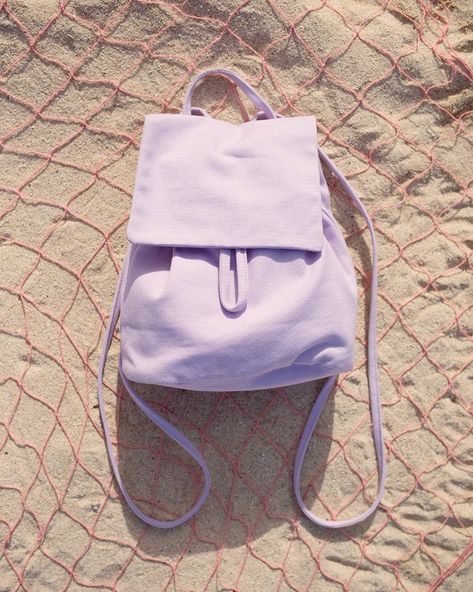 canvas mini backpack - lilac by baggu - backpack - ban.do Cute Mini Backpacks Purses, Aesthetic Mini Backpack, Mini Backpack Aesthetic, Mini Backpack Diy, Ransel Mini, Baggu Backpack, Pretty Clothing, Sacs Tote Bags, Canvas Bag Design