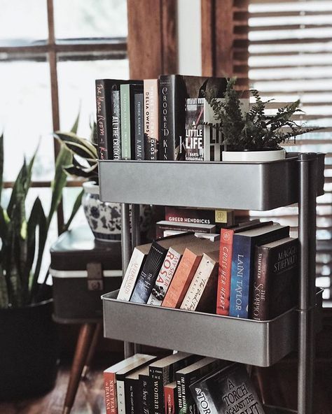 Tbr Cart, What Book To Read, Literary Decor, Ikea Raskog, Book Carts, Bookshelf Inspiration, Book Cart, Bookshelves In Bedroom, Library Inspiration