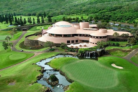 Originally intended to be the 14,000 sqr. ft. Connecticut home of A. Miller & M. Monroe.  The plans were later acquired by the club's developers, who expanded the footprint to 74,778 sqr. ft. Golf Clubhouse, City Golf, Famous Golf Courses, Hawaii House, King Kamehameha, Frank Lloyd Wright Design, Best Golf Clubs, Kings Hawaiian, Public Golf Courses