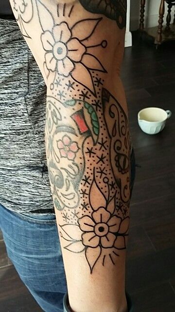 #Stars and #dots #Tattoo #sleeve #traditional #flowers #ace of #spade #sleeve. Star And Dot Tattoo Filler, Traditional Stars And Dots Tattoo, Stars And Dots Tattoo, Tattoo Sleeve Traditional, Dots Tattoo, Traditional Flowers, Tattoo Filler, Dot Tattoos, Journal Books