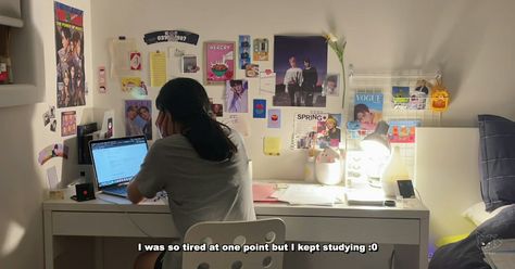 that's the room of ashley lee on youtube or vtaemins on instagram Ashley Lee Room, Stationary Desks, Study Compilation, Desk Wall Decor, Kpop Room Decor, Waking Up At 5am, Ashley Lee, Kpop Room, Dream Desk