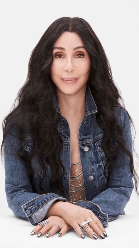 Cher The Singer, Famous Female Singers, Cher Hairstyle, Cher 2023, Cher Photoshoot, Cher Wallpaper, Cher Singer, Cher Now, Cher 2022