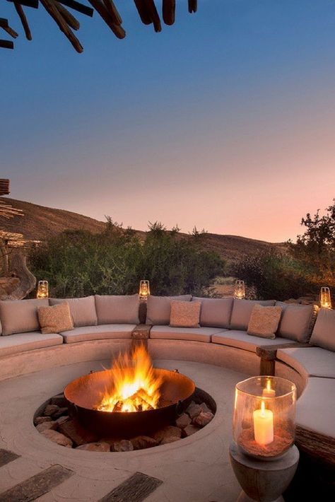 Kalahari Desert, Outdoor Fireplace Designs, Cozy Backyard, Fire Pit Seating, Fire Pit Designs, Backyard Fire, Fire Pit Backyard, Backyard Patio Designs, Fireplace Design