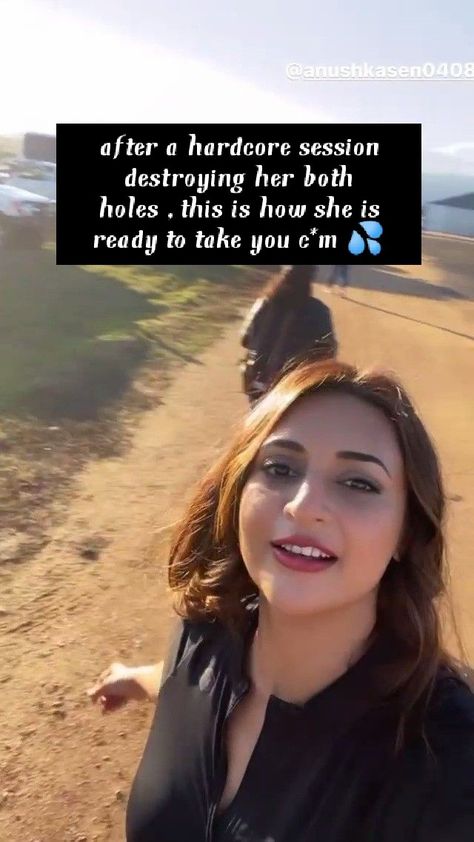 Divyanka Tripathi Hot, Vulgar Humor Pictures, Bra Jokes, Vulgar Humor, Parneeti Chopra, Divyanka Tripathi, Dirty Jokes Funny, Indian Aesthetic, Some Funny Jokes