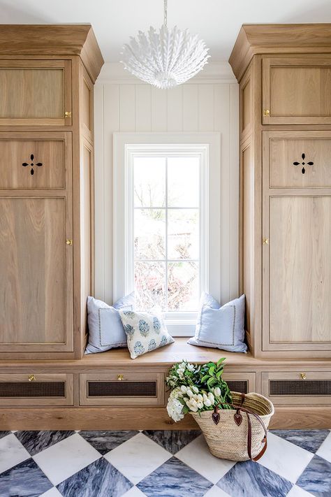 Transitional Mudroom, Entry Inspiration, Utah Style, Laundry Room/mud Room, Bedroom Redesign, Mudroom Decor, Mudroom Laundry Room, Mud Rooms, Mudroom Design