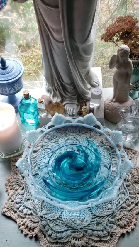 Water Divination, Water Scrying, Water Altar, Water Priestess, Water Temple, Sacred Water, Witchcraft Altar, Castle Aesthetic, Wedding Altars