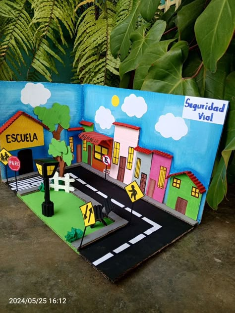 Miniature Classroom, Preschool Creative Art, Mini Village, School Science Projects, Village Map, Transportation Crafts, Creative Math, School Creative, Science Projects For Kids