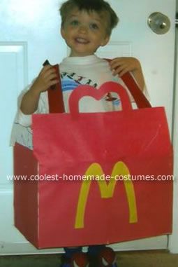 Homemade Happy Meal Costume Mcdonalds Costume Diy, Mcdonalds Costume Halloween, Happy Meal Costume, Mcdonalds Halloween Costumes, Mcdonald’s Family Costume, French Fry Costume, Diy Costumes For Boys, Happy Meal Box, Mcdonalds Happy Meal Toys