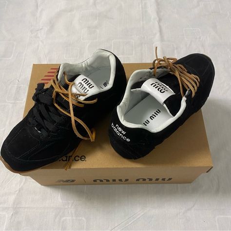 New Balance X Miu Miu 530 Sl sneakers
Black Miu Miu New Balance, Shoes New Balance, New Balance Black, New Balance Shoes, Sneakers Black, Miu Miu, New Balance, Black Color, Rubber Sole