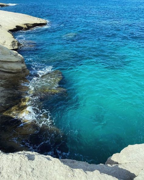 Do you know where this gem is located? Located near Nador, this northern Moroccan gem is waiting to be discovered🇲🇦🇲🇦 carablanca💎 . . . . . #morocco_great_tour #africa #nadorcity😍🇲🇦 #morocco #northafrica #bechbacana The Blue Pearl Morocco, Todra Gorge Morocco, Fez Morocco Medina, Dades Gorge Morocco, Blue City Morocco, North Africa, Morocco, Did You Know, Quick Saves