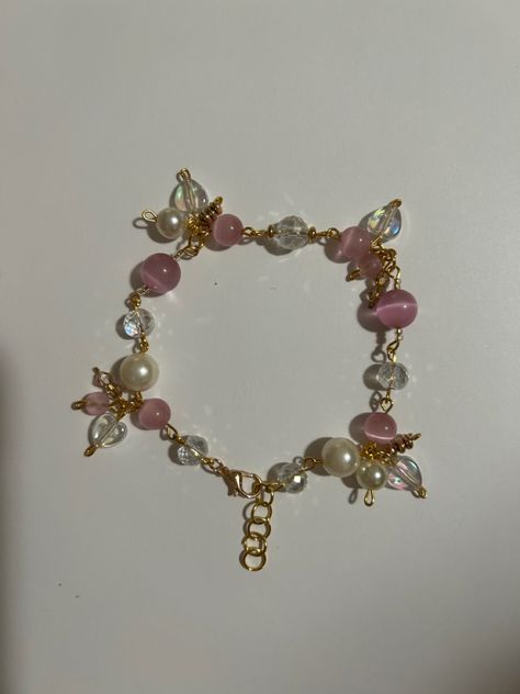 Beaded Charm Bracelets Diy, Beaded Charm Bracelet Ideas, Sweet Handmade Pink Charm Bracelet, Handmade Pink Charm Bracelet, Adjustable Pink Themed Charm Bracelet, Pink Themed Adjustable Charm Bracelet, Pink Adjustable Chain Charm Bracelet, Charm Bracelet Aesthetic, Ivy Bracelet