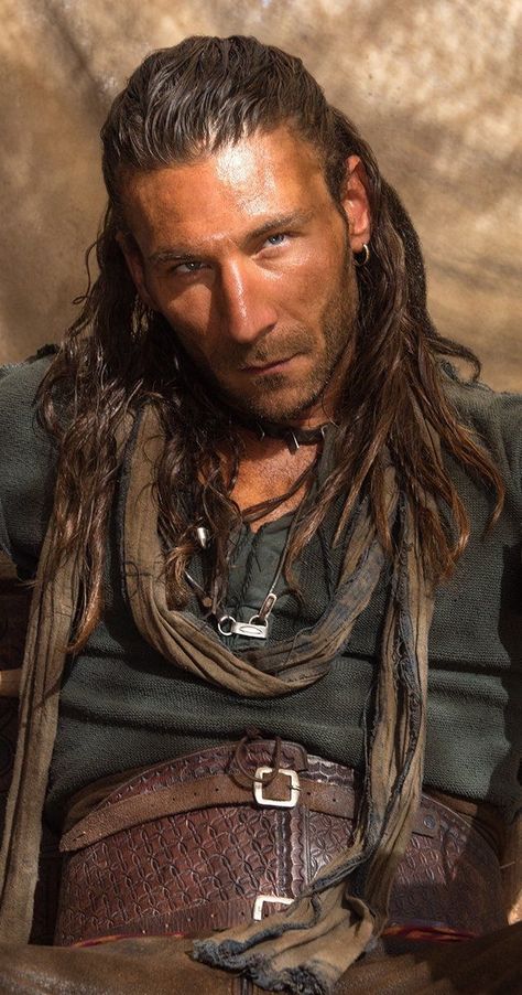 Charles Vane Black Sails, Zack Mcgowan, Ashley Bennett, Black Sails Starz, Zach Mcgowan, Charles Vane, Sailing Fashion, Sailing Ship Model, Classic Sailing