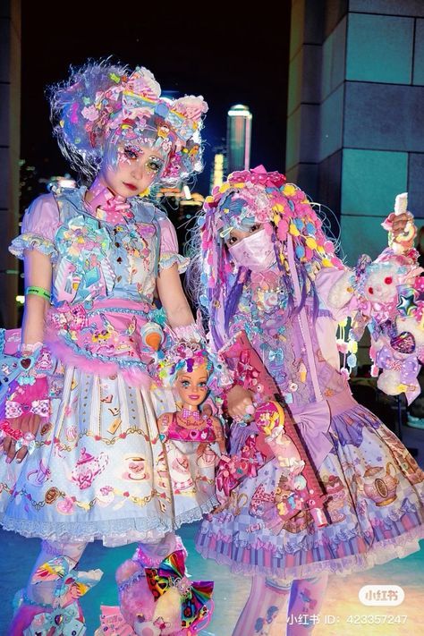 Harajuku Cute Outfits, Harajuku Cute Fashion, Decora Style Accessories, Decora Style Art, Decora Japanese Fashion, Decora Harajuku Fashion, Decora Style Clothes, Pastel Harajuku Fashion, Decora Outfit Ideas