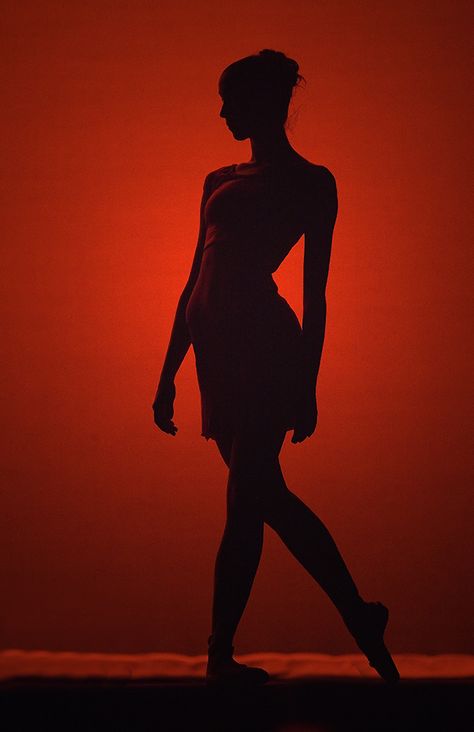 Dancer Things, Polina Semionova, Red Dance, Ballet Performance, Ballet Dancing, Ballroom Dancer, Silhouette People, Dance Movement, Dancing Aesthetic