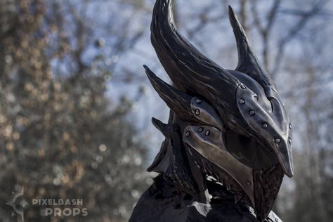 Daedric Helmet, Skyrim Armor, Daedric Armor, Dark King, Cosplay Helmet, Knights Helmet, Cosplay Inspiration, History Taking, Elder Scrolls V Skyrim