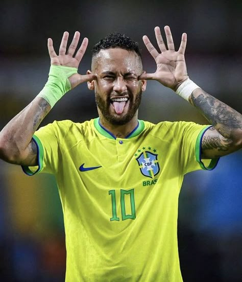 Football Neymar, Neymar Brazil, Neymar Jr Wallpapers, Messi And Neymar, Neymar Football, Football Fashion, Football Pictures, Football Wallpaper, Draw On Photos