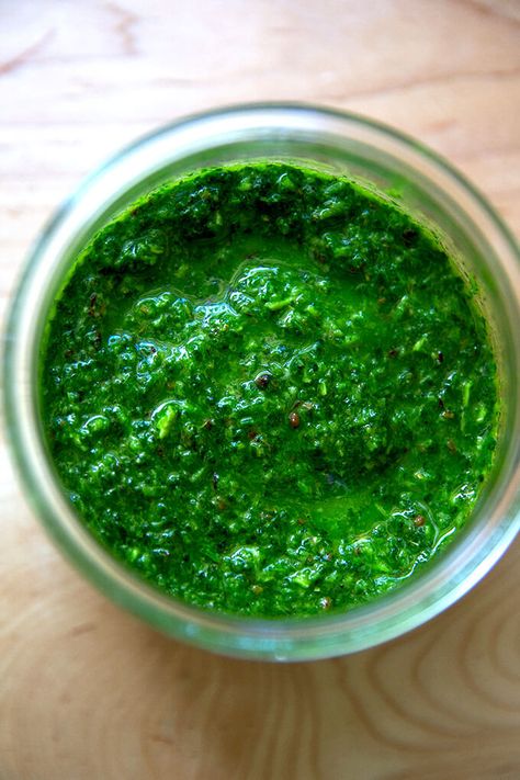 Schug (pronounced skoog) is a spiced green sauce originating from Yemen. It's a blend of herbs, chilies, lemon, garlic, olive oil, and toasted spices. Zoug Sauce, Zhoug Sauce, Pita Pit, Burger Bread, Recipes With Ingredients, Egg Grill, Homemade Pantry, Delicata Squash, Ideal Protein