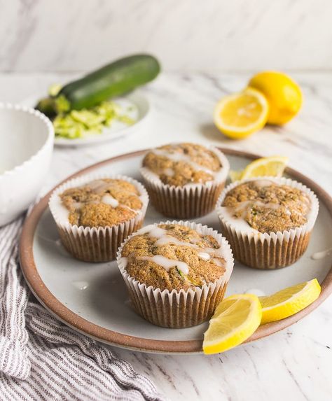 Zucchini Muffins with Lemon Glaze Kid Muffins, Zucchini Muffins Healthy, Nutella Muffin, Muffins Blueberry, Dessert Mousse, Morning Glory Muffins, Small Batch Baking, Donut Muffins, Cranberry Muffins