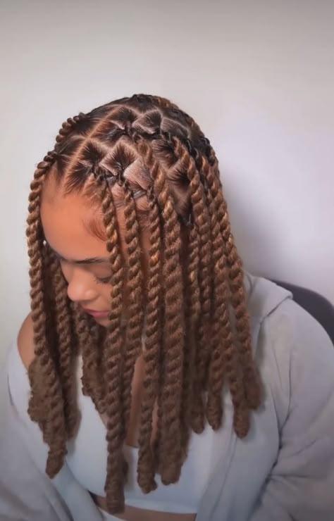 Marley Twists Bob, Brazillian Wool Twist Hairstyles 2023, Bohemian Marley Twists, Marley Twists Short, Bob Marley Twist Hairstyles, Corn Roll Hair Styles, Brazilian Wool Hairstyles, Marley Twist Hairstyles, Short Hair Twist Styles