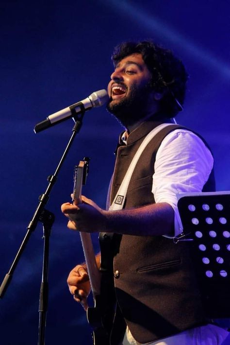 Arjit Singh Wallpapers, Arjit Singh Photos, Arijit Singh Aesthetic, Aesthetic Boarders, Arijit Singh Photos New, Aesthetic Boarders Designs, Boarders Designs, Bangla Status, Jay Bhim