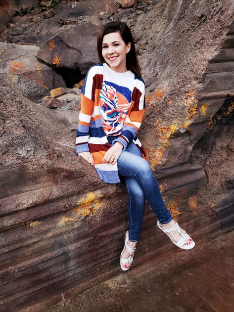 Star Wars OOTD: Ahsoka Tano Stripes Star Wars Inspired Outfits, Disney Trip Outfits, Star Wars Merch, Ashoka Tano, Star Wars Jewelry, Star Wars Fashion, Disney World Outfits, Perfect Cardigan, Star Wars Outfits