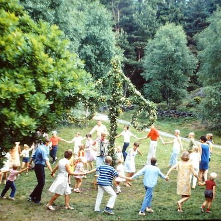 Photograph: Midsummer celebrations at Årsnäs, Sweden. The Midsummer festivities begin with dances around the Maypole in the early afternoon, followed by... Midsummer Celebration, Solstice Festival, Midsummer's Eve, Swedish Traditions, Pagan Festivals, Solstice Celebration, Noomi Rapace, Pagan Rituals, Natural Fertility