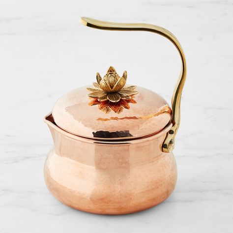 Beautiful Cookware, Royal Kitchen, Copper Tea Kettle, Magic House, Copper Kettle, Copper Cookware, Copper Pots, Copper Kitchen, Hammered Copper