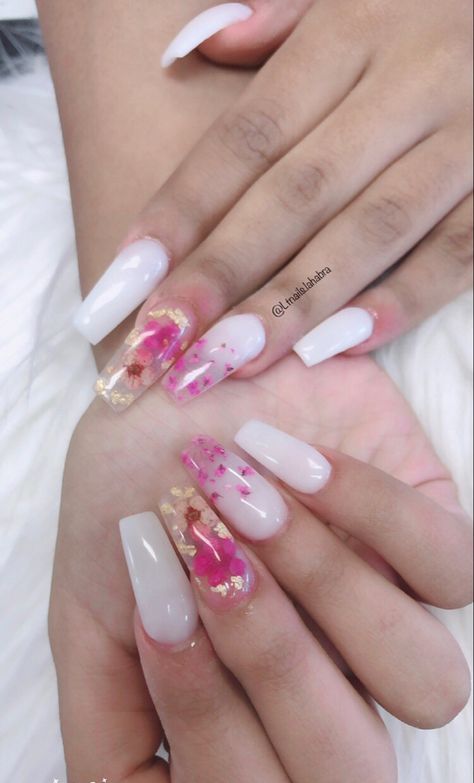 Nail Spa, Dried Flowers, Nails, Flowers, Beauty