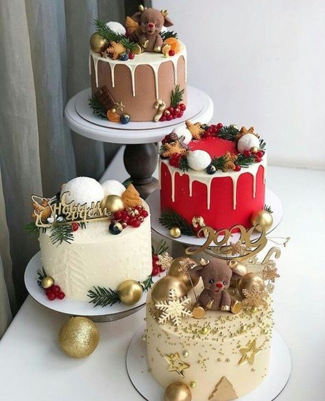 New Year Cake Design 2023, New Year Cake 2023, Christmas Mini Cakes, Winter Torte, Christmas Cakes Easy, Christmas Themed Cake, Christmas Cake Designs, New Year's Cake, Christmas Cake Decorations