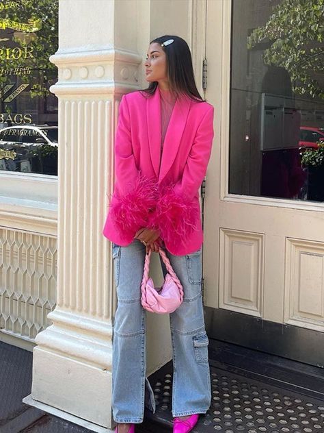 none Ss23 Fashion Trends, Birthday Guest Outfit, Winter Office Outfits, Valentine Outfits For Women, Cute Valentines Day Outfits, Office Casual Outfit, Outfit Pink, Style 2023, Jacket Zipper