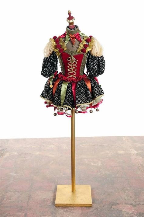 Wayne M. Kleski Vintage Jester Costume Display Model – 3'H – ID# 1953 – $1,600.00 (FL) #antiques #costumes Court Jester Aesthetic Outfit, Jester Astethic, Court Jester Outfit, Jester Costume Diy, Court Jester Aesthetic, Period Clown Costume, Jester Halloween Costume, Court Jester Costume, Medieval Jester Costume