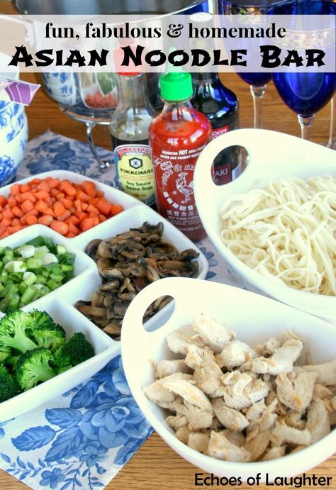 Make An Asian Noodle Bar! This is so fun for a family night. Great for big kids, little kids & picky eaters! Soup Bar, Ramen Bar, Mexican Salads, Asian Dinners, Asian Noodle, Picky Eaters Kids, Noodle Bar, Food Bar, Asian Noodles