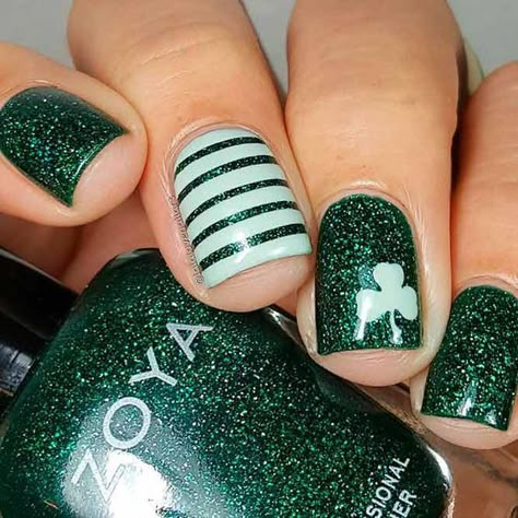 Shamrock Nails, Green Manicure, Irish Nails, Saint Patrick Nail, St Patricks Day Nails, Easter Nail Art, Plaid Nails, Polish Ideas, Spring Nail Art