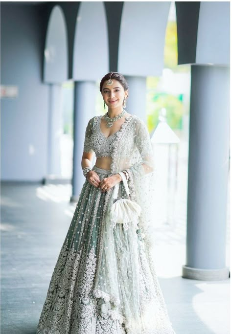 Frontier Raas, Rukshar Dhillon, Designer Dupatta, Trendy Bridesmaids, Wedding Lehenga Designs, Indian Bride Outfits, Green Lehenga, Indian Wedding Wear, Indian Bridal Dress