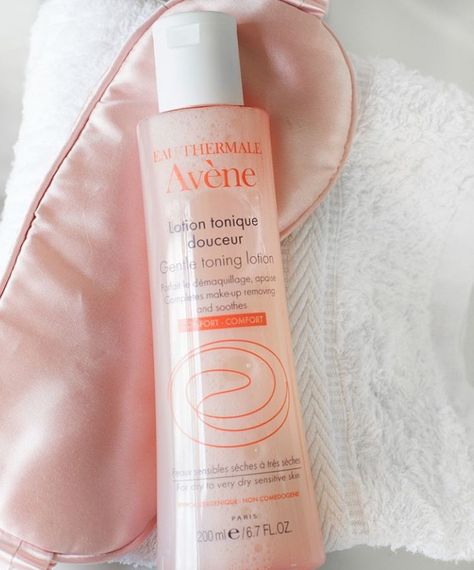 Eau Thermale Avène on Instagram: “Sundays are for beauty sleep 💤. Before your head hits the pillow, use Gentle Toning Lotion to remove all traces of the weekend 𝘸𝘪𝘵𝘩𝘰𝘶𝘵…” Toner For Oily Skin, Avene Thermal Spring Water, Thermal Spring Water, Skincare For Oily Skin, Hydrating Toner, Thermal Spring, Skin Medica, Beauty Sleep, Spring Water