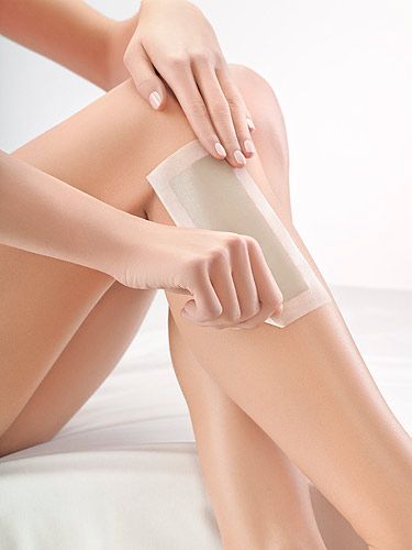 Five tips for at-home waxing - Want to get the same results from waxing at home that you can get in the salon? Follow these top tips from the experts at Parissa. Waxing Tips, Hair Removal Diy, Hair Removal Methods, Body Waxing, Body Hair Removal, Unwanted Hair Removal, Unwanted Hair, Diy Skin Care, 2024 Vision