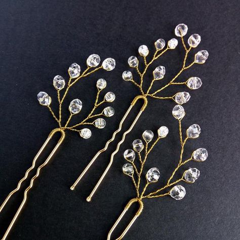 Holiday Hair Clips, Hair Pins Wedding, Beaded Hair Pins, Bead Hair Accessories, Gold Hair Pin, Crystal Hair Pins, Wedding Hair Clips, Bridal Hair Pins, Hair Beads