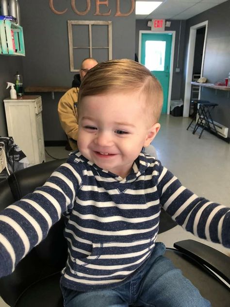 Baby’s First Hair Cut Boy, Baby's First Haircut Boy, Baby Haircuts Boy, One Year Old Haircut Boy, Toddler Boy First Haircut, Baby Boy Haircut Fine Hair, Infant Boy Haircut, Toddler Haircut Boy Fine Hair, Haircuts For Baby Boys