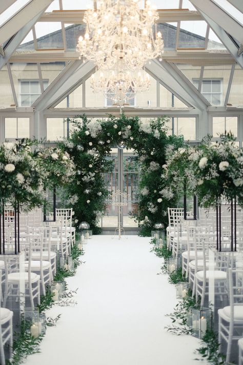 Wedding arch and aisle decor in white and green. Elegant wedding style. Wedding ceremony flowers. Ceremony Layout, Botleys Mansion, New Years Eve Wedding, Green Wedding Flowers, Romantic Wedding Ceremony, Gatsby Theme, Greenhouse Wedding, Best Wedding Planner, Instagram Wedding