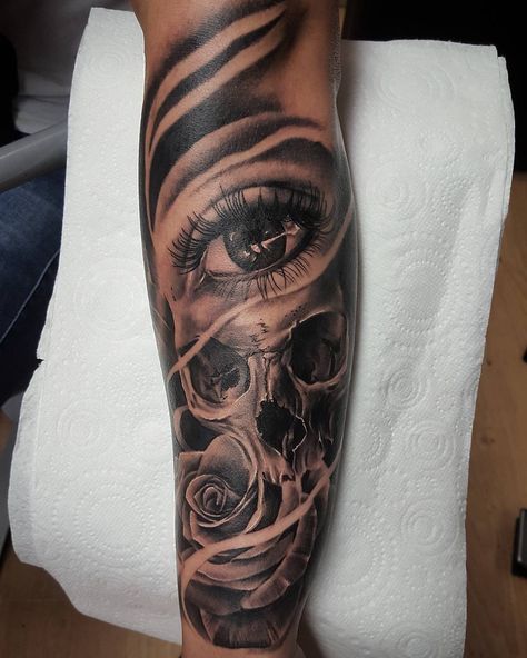 This was what we got done in the second session for Charlie to complete his half sleeve.  Thanks again!… Half Woman Half Skull Tattoo, Half Skull Half Face Tattoo, Half Face Tattoo, Half Skull Tattoo, Half Sleeve Tattoos, Cool Half Sleeve Tattoos, Half Skull, Skull Sleeve Tattoos, Girl Face Tattoo